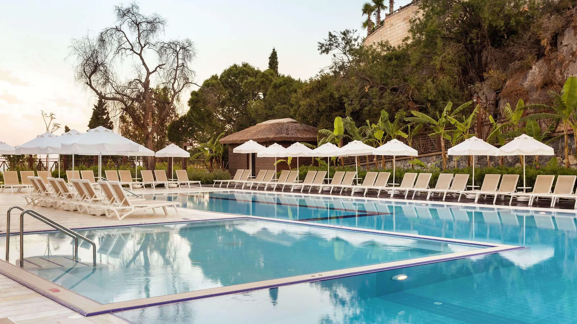 Ramada Resort Kusadasi & Golf